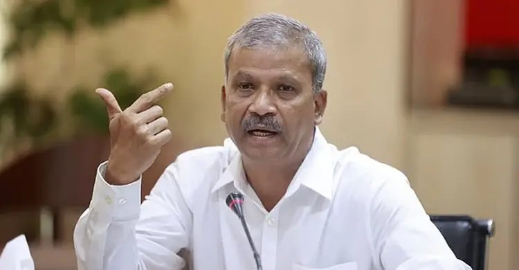 আমার সিদ্ধান্তেই বিশ্বকাপ খেলতে ভারতে যায়নি দল: আসিফ নজরুল