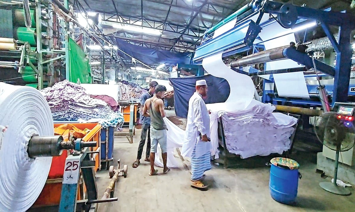 বাড়তি গ্যাসের দুই ভাগ শিল্পে, এক ভাগ যাচ্ছে বিদ্যুৎ খাতে