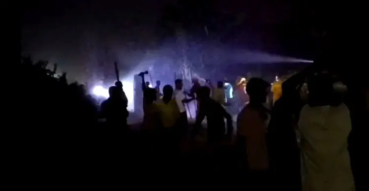 ব্রাহ্মণবাড়িয়ায় গরুর ঘাস কাটা নিয়ে সংঘর্ষে জড়ালো দুই পক্ষ