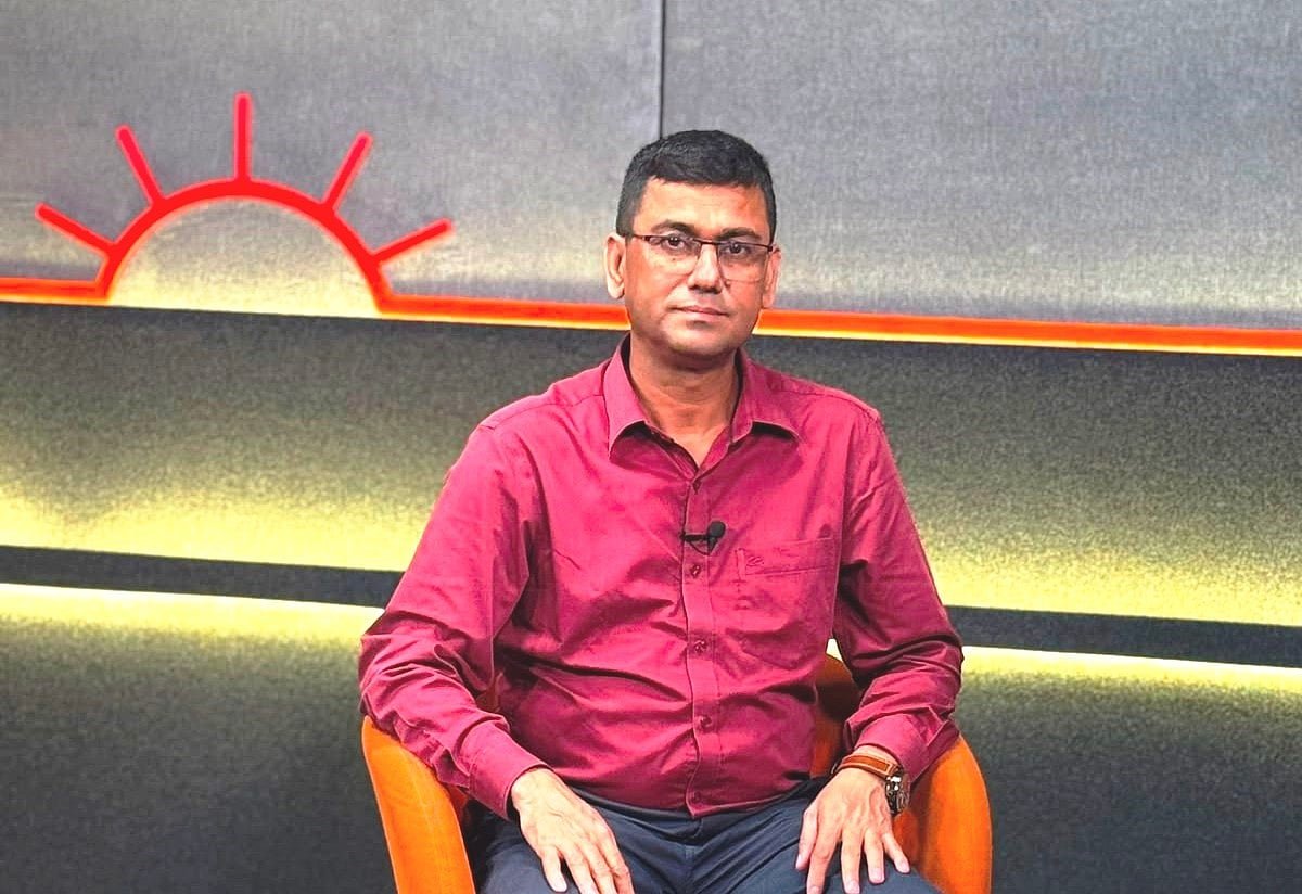 বয়ঃসন্ধিকালের মানসিক পরিবর্তন ও অভিভাবকদের ভূমিকা