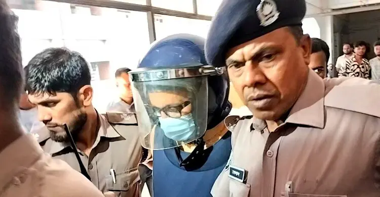ডায়মন্ড ওয়ার্ল্ডের দিলীপ কুমার আগারওয়ালা এক দিনের রিমান্ডে