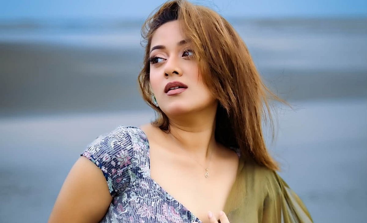 দুই মাসে ৬ কেজি কমালেন দীঘি...