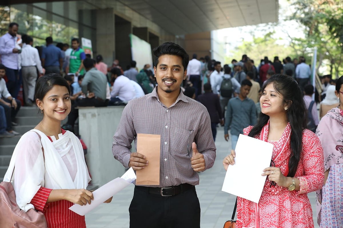 এআই যখন সবার সিভি নিখুঁত করে, তখন আলাদা হবেন কীভাবে