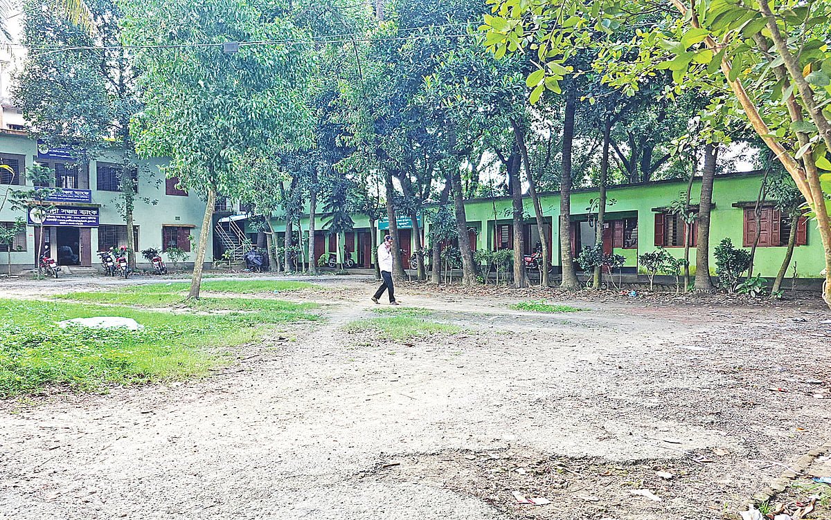 জায়গা ছাড়ছে না বিআরডিবি, ভবন নির্মাণ নিয়ে অনিশ্চয়তা 