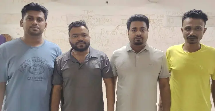 মোহাম্মদপুরে নিষিদ্ধ ছাত্রলীগ ও স্বেচ্ছাসেবক লীগের চার নেতা গ্রেফতার