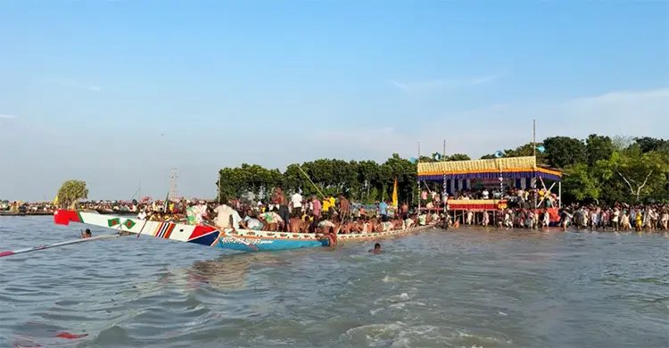 রাজবাড়ীতে তিন দিনব্যাপী নৌকাবাইচ, পদ্মাপাড়ে উৎসবের আমেজ