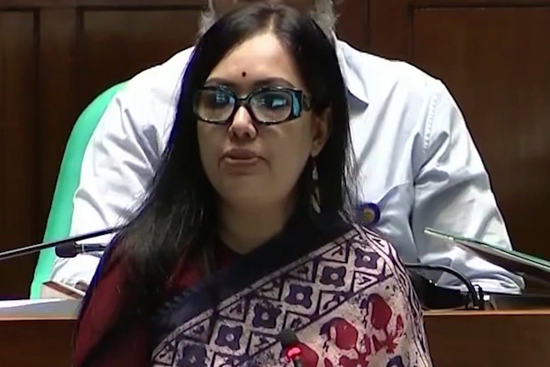 সংসদে অকথ্য ভাষায় গালাগালির শিকার হয়েছেন, অভিযোগ রুমিন ফারহানার