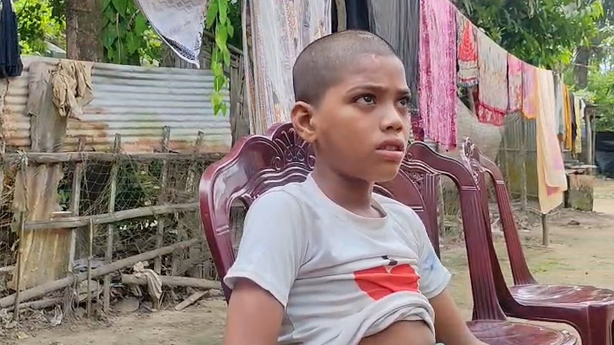 ১০০ টাকা নিয়ে বাড়ি থেকে বের হওয়া শিশুটি ৭ মাস পর ফিরল পঙ্গু হয়ে
