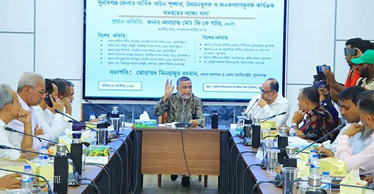 আমরা জনগণের ভোটে নির্বাচিত, তাই আমাদের গলায় শক্তি বেশি