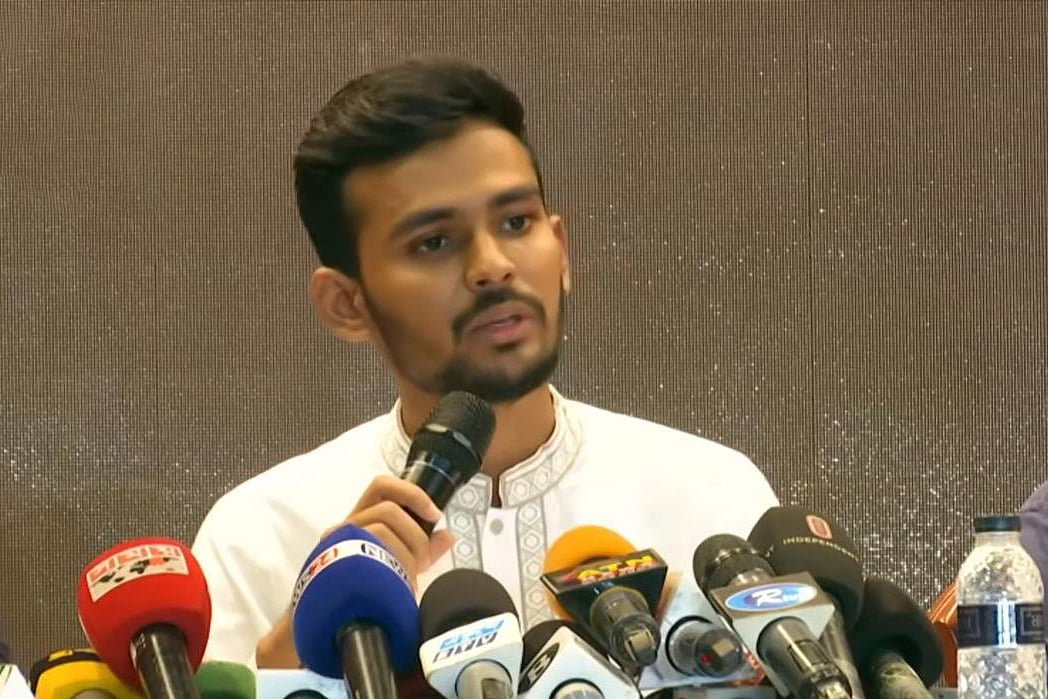 আসিফ মাহমুদের বিরুদ্ধে আরও দুর্নীতির অভিযোগের কথা জানালো দুদক