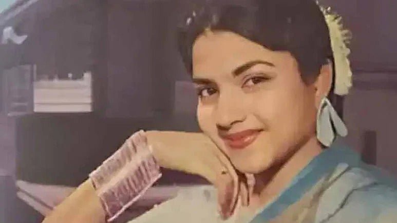 আত্মহত্যার চেষ্টা থেকে করুণ মৃত্যু, খ্যাতির আড়ালে বেবি নাজের করুণ জীবন