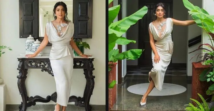 ‘আওয়ারাপন’-এর নায়িকা শ্রিয়া সরন, সাদামাটা সাজেই ছড়ালেন মুগ্ধতা