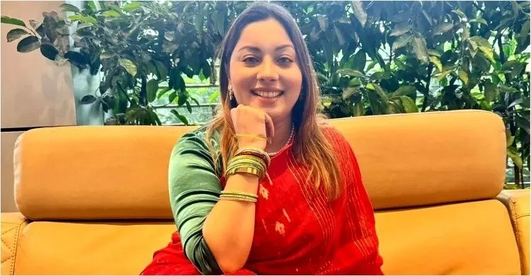 ‘বিএনপির আবর্জনা’ কারা, বিস্ফোরক স্ট্যাটাসে জানালেন মেঘনা আলম