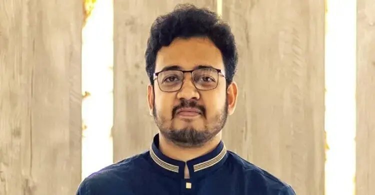 বিভাগে ভালো ফলাফল করে ডিনস অ্যাওয়ার্ড পেলেন ডাকসুর মহিউদ্দিন খান