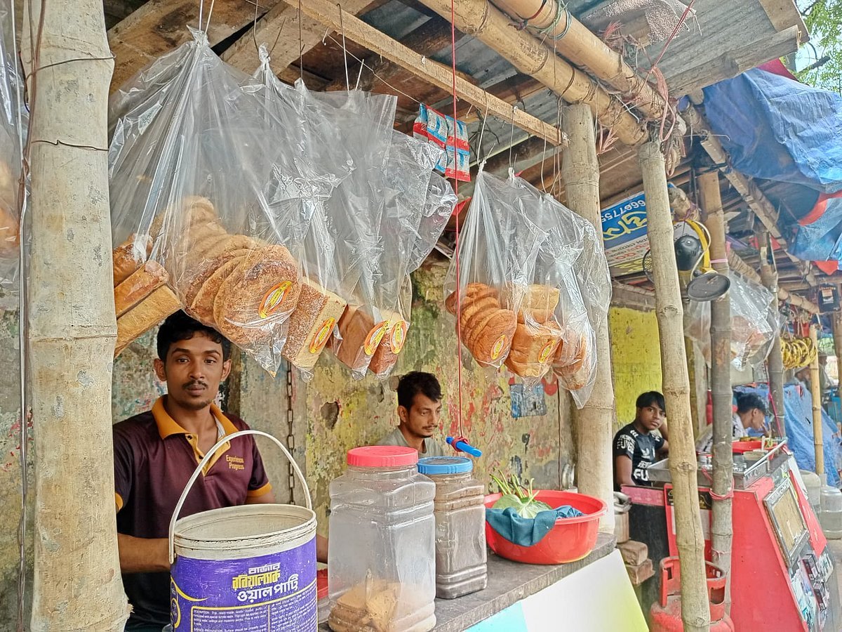 বনরুটির দাম বাড়ল ৫ টাকা, শ্রমজীবী মানুষের কষ্ট বেড়েছে