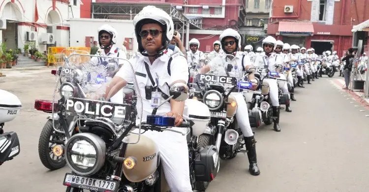 দাড়ি রাখতে পারবেন না কলকাতা পুলিশের সদস্যরা
