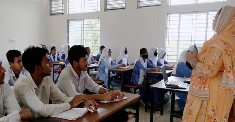 একাদশে ক্লাস শুরুর তারিখ একদিন পেছাতে পারে