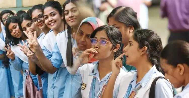 একাদশে ভর্তির ফল প্রকাশ