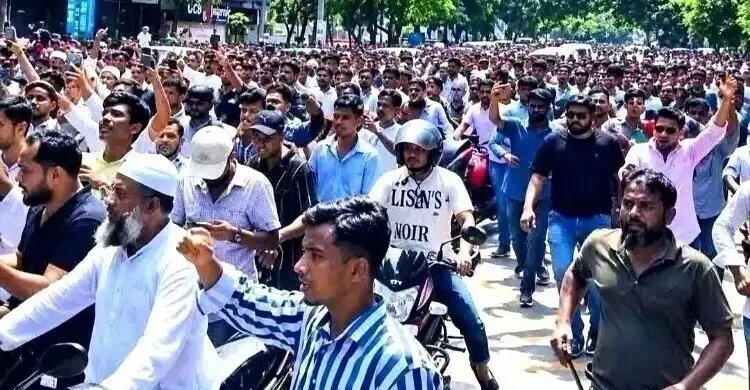গুলশানে কার্যক্রম নিষিদ্ধ দলের মিছিলে যোগ দিয়ে আরও ৯ জন কারাগারে