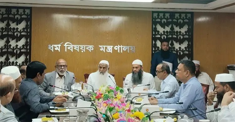 হাজিদের কোনো কষ্ট-অবহেলা সহ্য করা হবে না: ধর্মমন্ত্রী