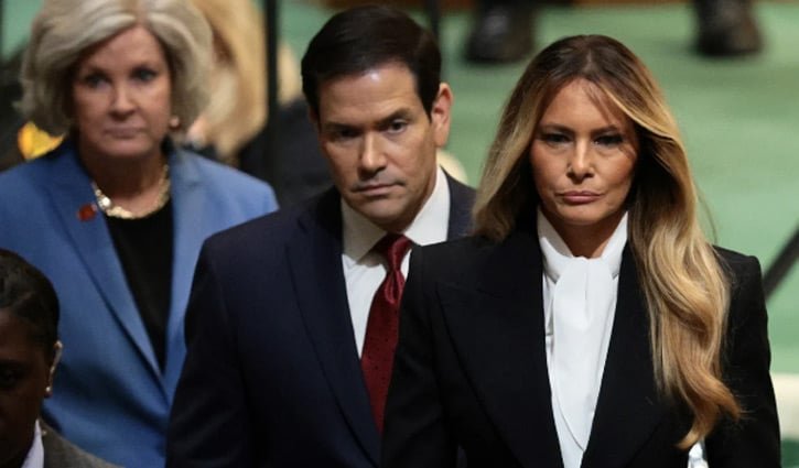 জাতিসংঘে স্ত্রীর প্রশংসায় পঞ্চমুখ ট্রাম্প