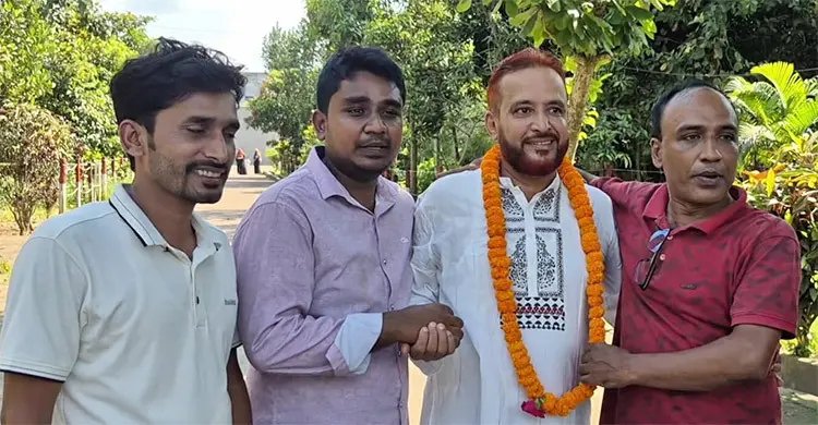 খালাস পাওয়া ১০ আসামির নথি কারাগারে, মুক্তি পেলেন দুজন
