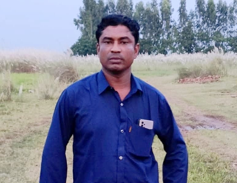 কুমিল্লায় আত্মগোপন থেকে বাড়িতে এলে কার্যক্রম নিষিদ্ধ যুবলীগের এক নেতাকে কুপিয়ে হত্যা