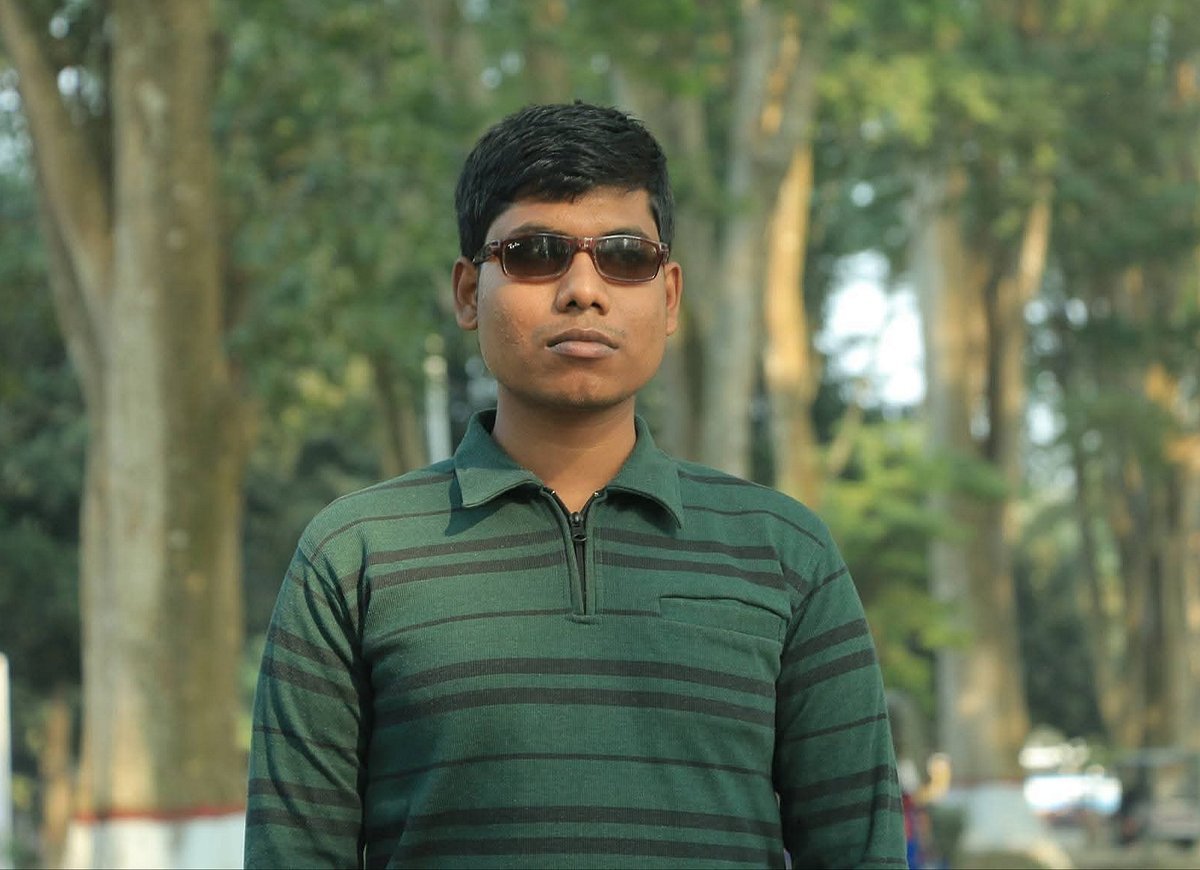লিখিততে উতরে ভাইভায় আটকে যেতেন, এবার চাকরি পেলেন দৃষ্টিপ্রতিবন্ধী শাকিল