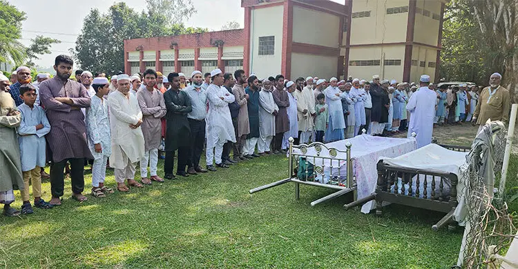 মায়ের মৃত্যুর শোকে কান্না করতে করতে ছেলেরও মৃত্যু, পাশাপাশি দাফন