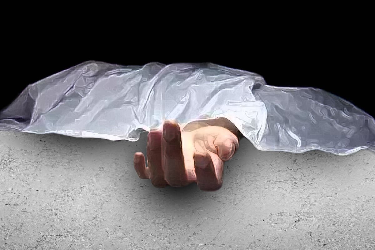 রাতে স্বামীর সঙ্গে ঝগড়ার কথা জানিয়েছিলেন মাকে, সকালে খাটের নিচে মিলল লাশ
