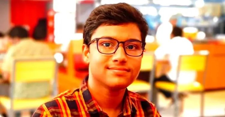 সাউথ পয়েন্ট কলেজের ১১তলা থেকে পড়ে আহত অমিত আর নেই