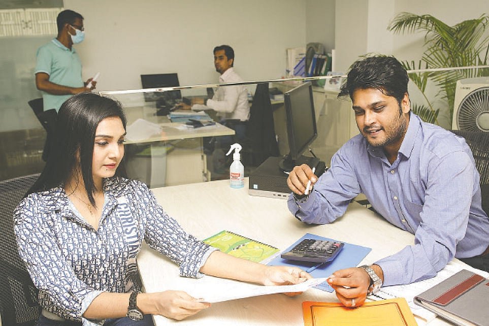 সিভিতে যেসব দক্ষতা থাকলে চাকরি পাওয়ার সম্ভাবনা ৪২ শতাংশ পর্যন্ত বেড়ে যায়