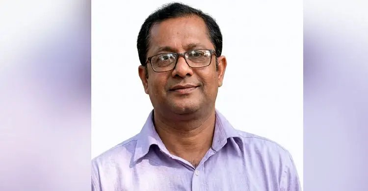 শ্রদ্ধা-ভালোবাসায় সাংবাদিক পুলক চ্যাটার্জির শেষকৃত্য সম্পন্ন