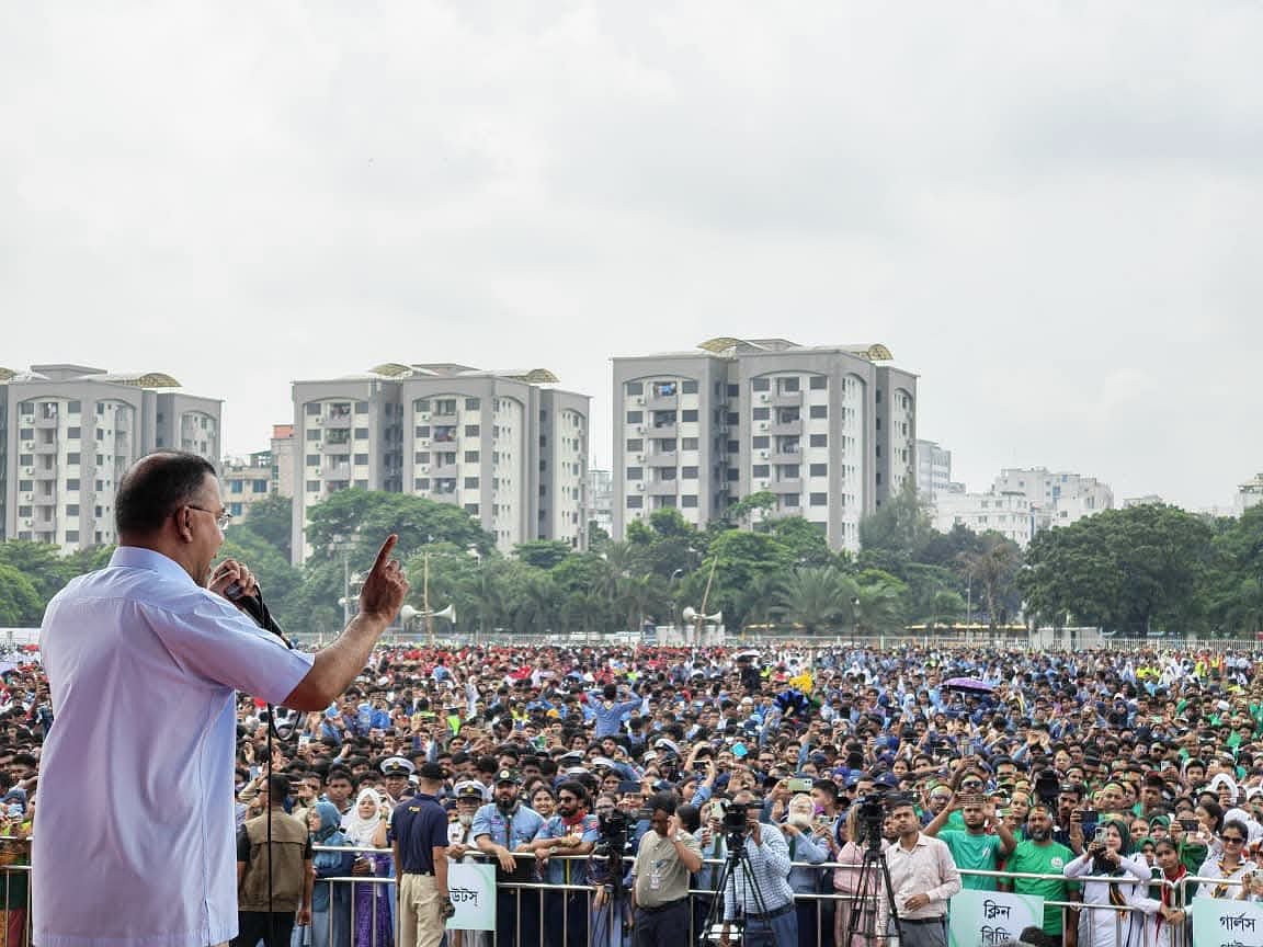 তিন মাসব্যাপী ডেঙ্গু প্রতিরোধ ও পরিচ্ছন্নতা অভিযান উদ্বোধন করলেন প্রধানমন্ত্রী